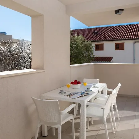 Apartments Juranovic Makarska Room photo