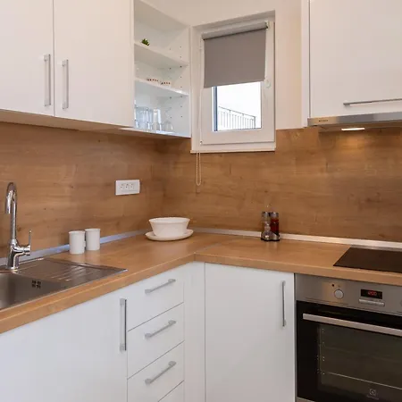 Apartments Juranovic Makarska Room photo