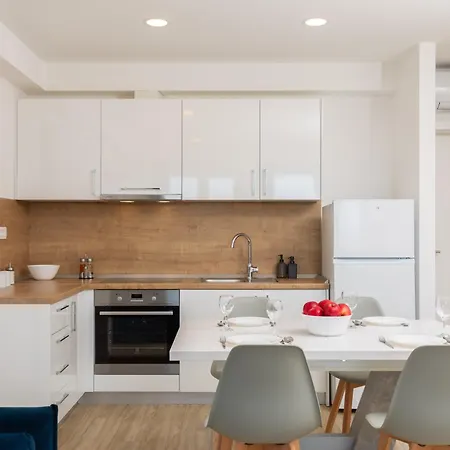 Apartments Juranovic Makarska Room photo